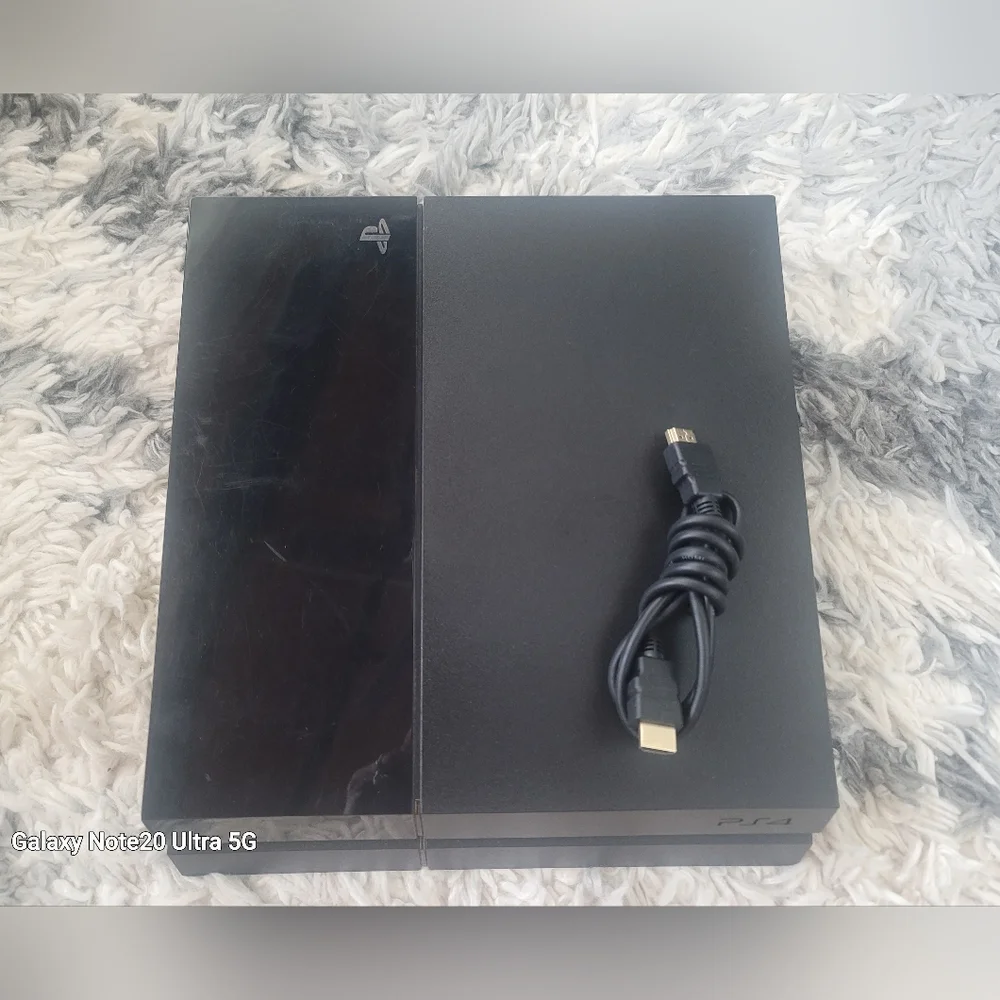 Sony PlayStation 4 Console Bundle - Black